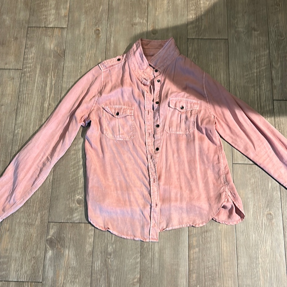 Women’s Long Sleeve Button Down Shirt